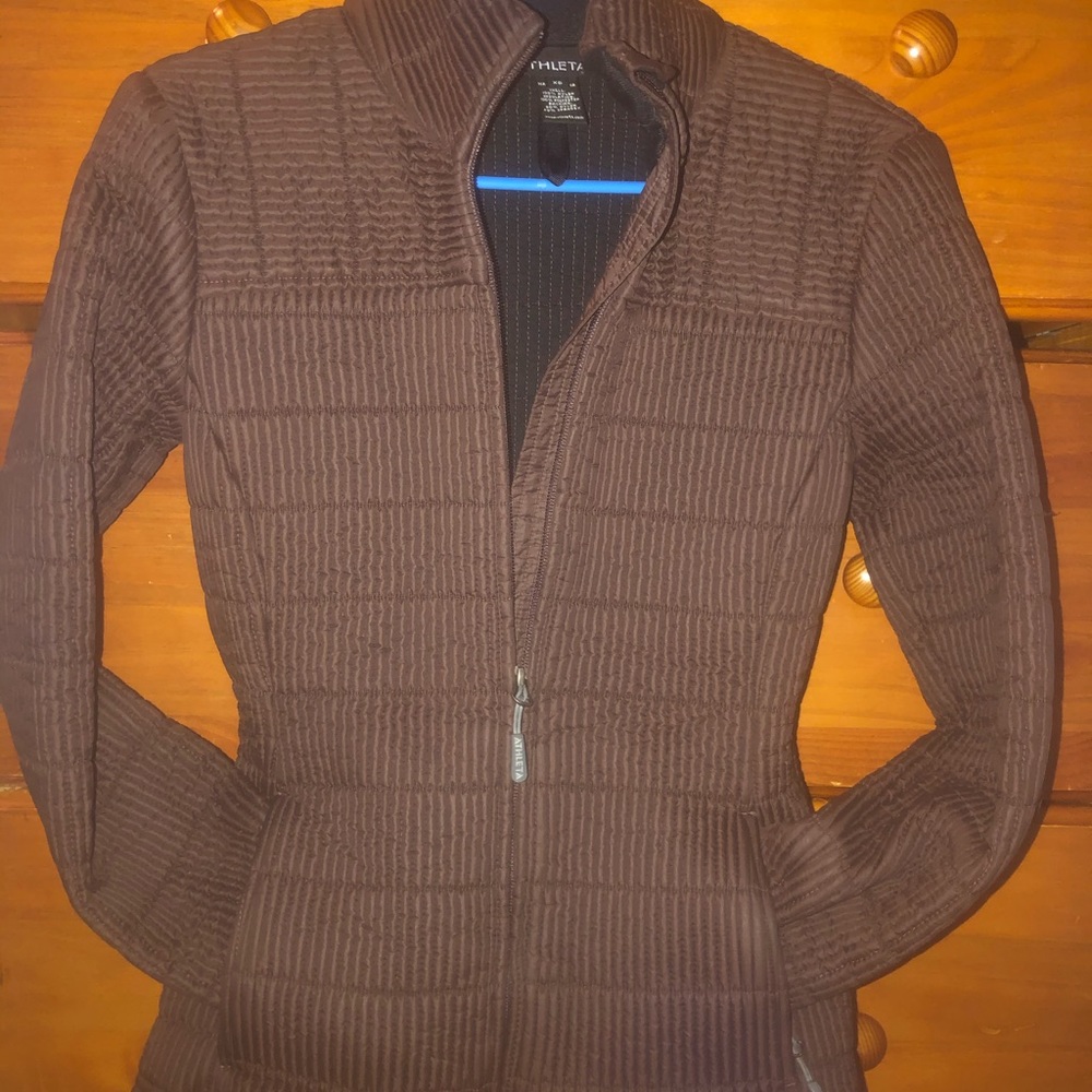 Woman jacket, x-small and  it’s brown color
